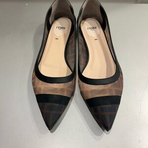 Fendi Black and Brown Mesh Pointed Flats